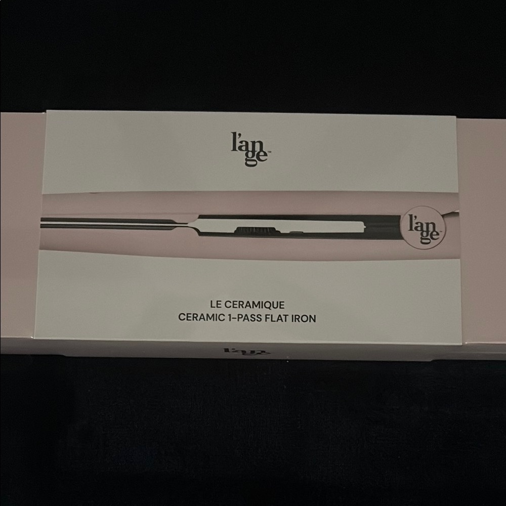 L'ange Le Ceramique Flat Iron in Soft Pink